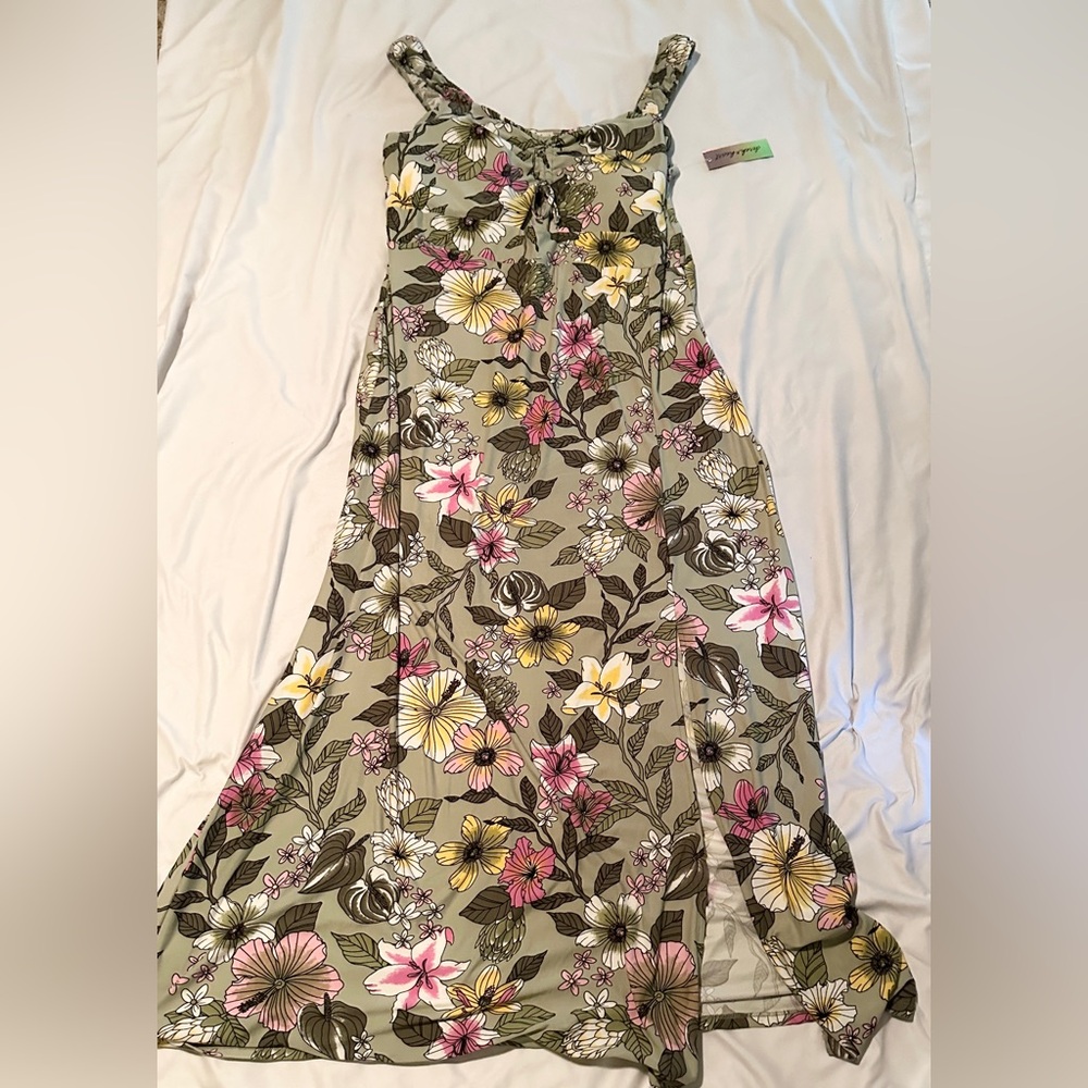 NWT! Plus size 3X dress
